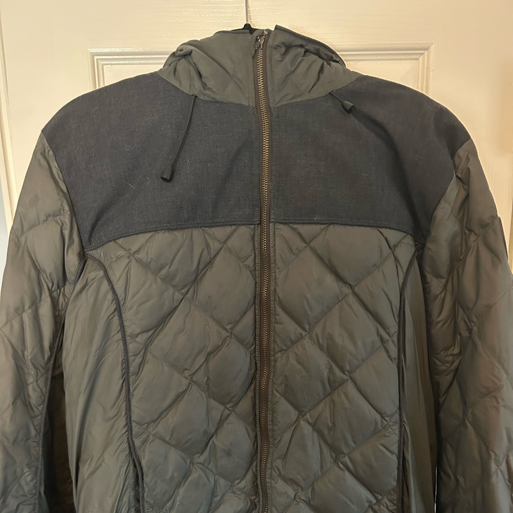 Nobis men’s winter puffer jacket size large